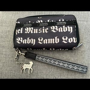 Gwen Stefani - L.A.M.B. for LeSportsac